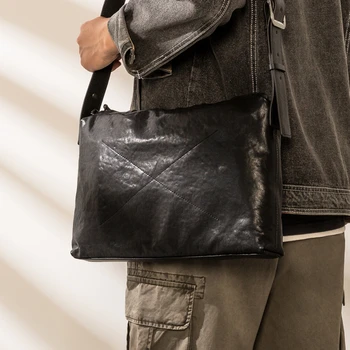AETOO Originalus naujas odinis commuter stiliaus jaunimo aikštėje pečių maišą horizontalus užtrauktukas atsitiktinis vientisos spalvos didelės talpos kuprinė