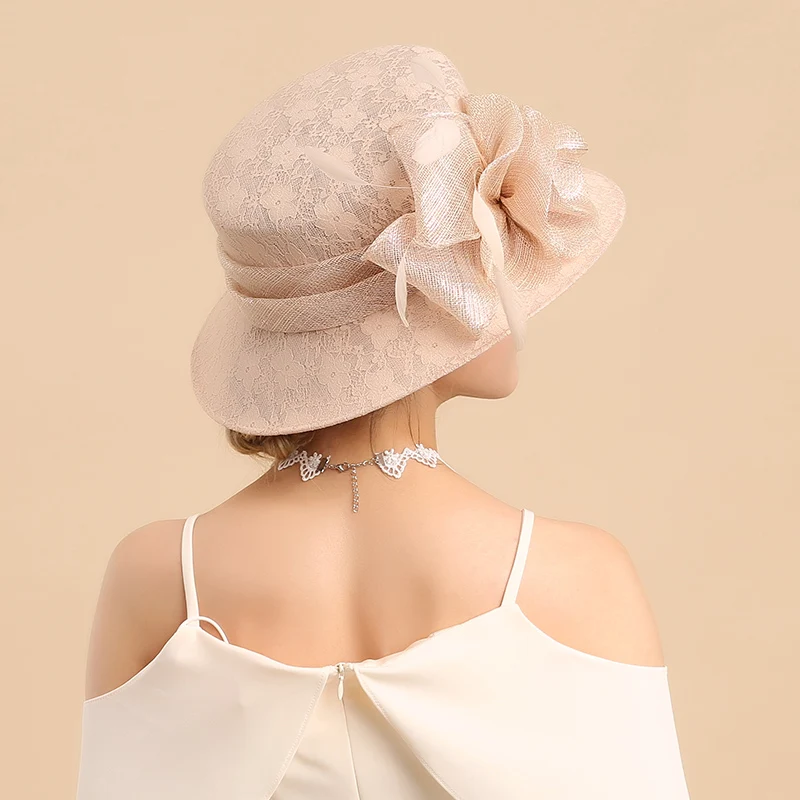 Nuotrauka /picture_content-4/Fedoras-skrybėlę-moteris-royal-ascot-elegantiškas_64305.jpg